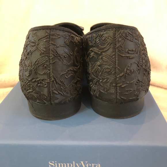 Black Lace and Rhinestone Flat NEW! - Picture 5 of 5